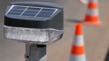 Utrudnienia na trasie Stargard–Żarowo. Trwają prace przy lampach solarnych