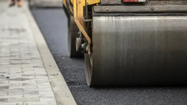 Prawie 1,75 mln zł na przebudowę drogi w Dobrzanach. Zmieni się 999 metrów trasy
