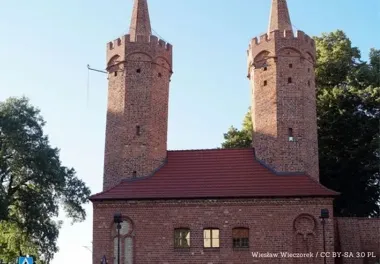 Pozimowe naprawy dróg w Stargardzie – gdzie już pracują drogowcy i jak zgłosić usterkę