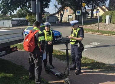 Kontrole hulajnóg w Stargardzie. Trzy osoby bez wymaganych uprawnień